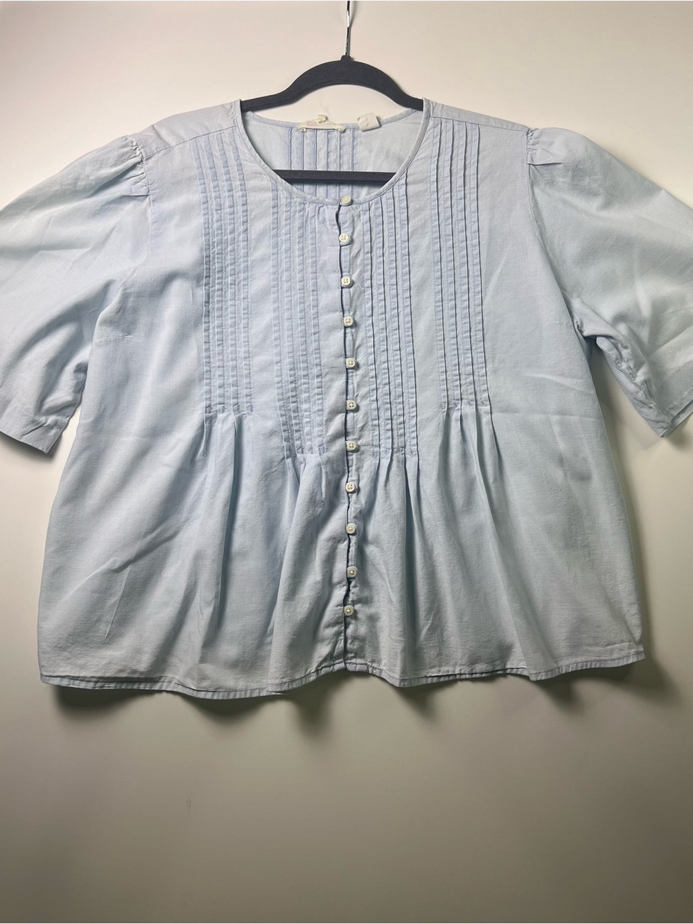 Levi's Light Blue Pintuck Button-Front Blouse Cottagecore Coastal Feminine Boho